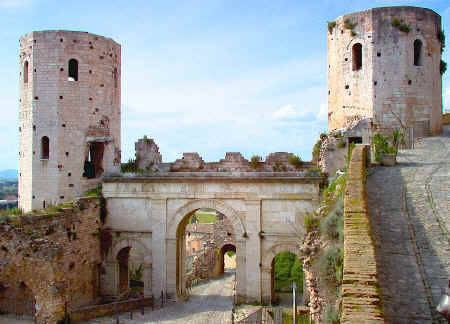 Porta di Venere, Spello